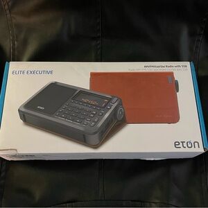 Eton elite executive fm am radio with ssb NWT